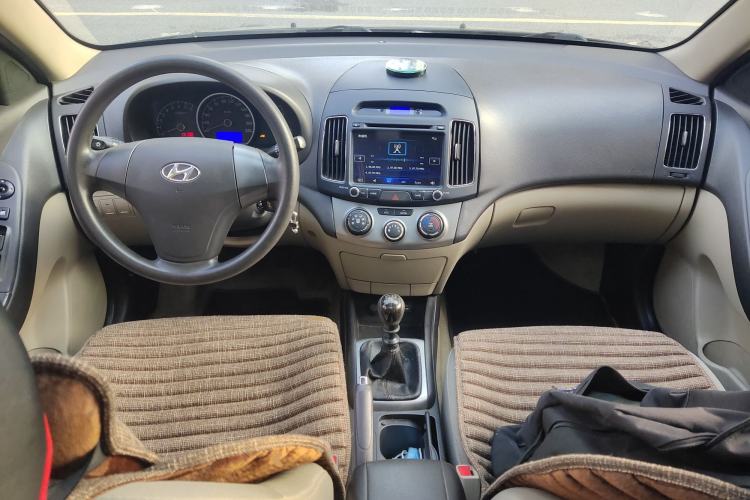 Used Hyundai Celesta 2011 1.6L Manual Luxury Model
