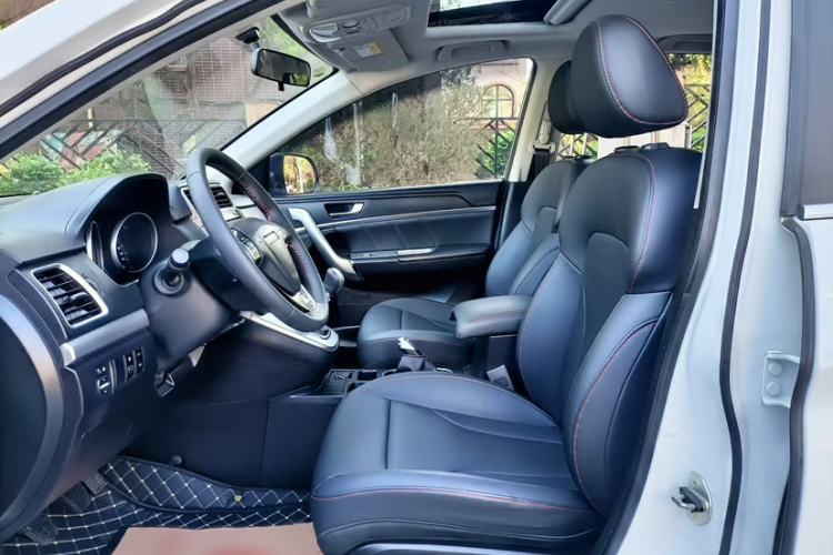 Used Haval M6 2019 1.5T Manual Two-Wheel Drive Elite Version China VI Standard