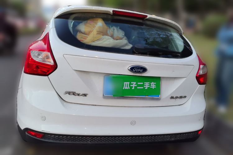 Used Ford Focus 2012 Hatchback 1.6L Manual Fashion Edition