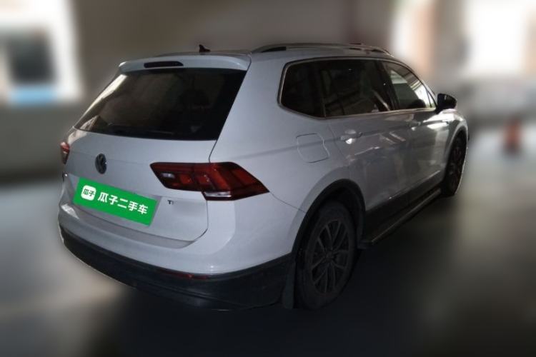 Used Volkswagen Tiguan L 2017 330TSI Automatic Two-Wheel Drive Comfort Edition
