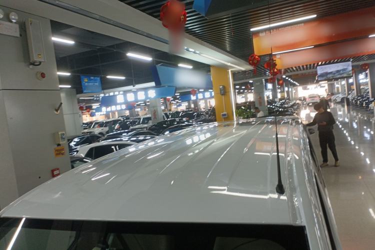 Used Nissan NV200 2016 Revised Version 1.6L CVT Luxury Edition
