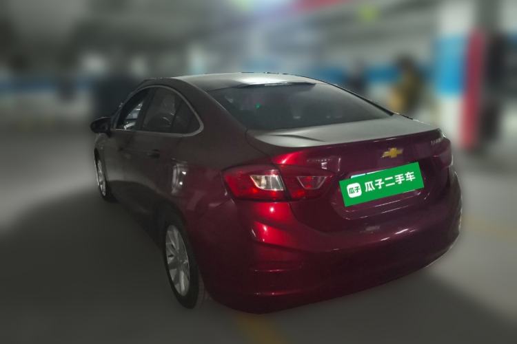 Used Chevrolet Cruze 2017 1.5L Automatic Pioneer Sunroof Edition
