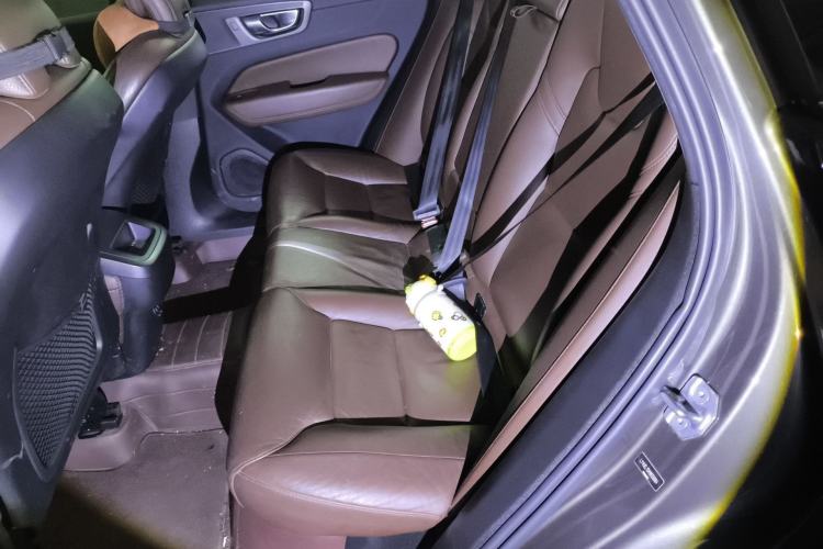 Used Volvo XC60 2022 B5 4x4 Smart Luxury Edition