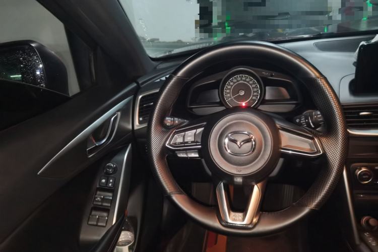 Used Mazda CX-4 2018 2.0L Automatic Two-Wheel Drive Blue Sky Exploration Version China V Standard
