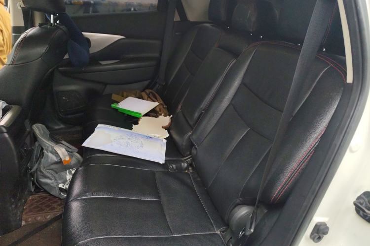 Used Nissan Murano 2015 2.5L XE Two-Wheel-Drive Elite Edition
