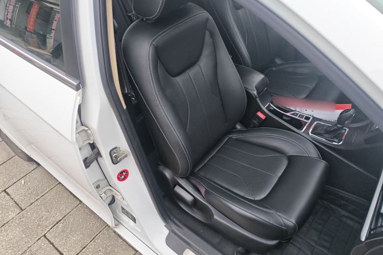 Used Geely Auto Emgrand 2017 Sedan Million Edition 1.5L CVT Upward Version