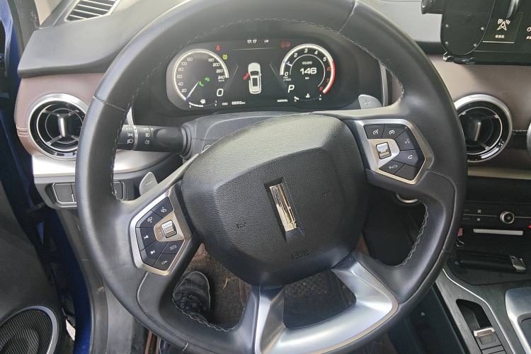 Used Wey VV6 2018 2.0T Two-Wheel-Drive Ultra-Luxury Version China V Standard