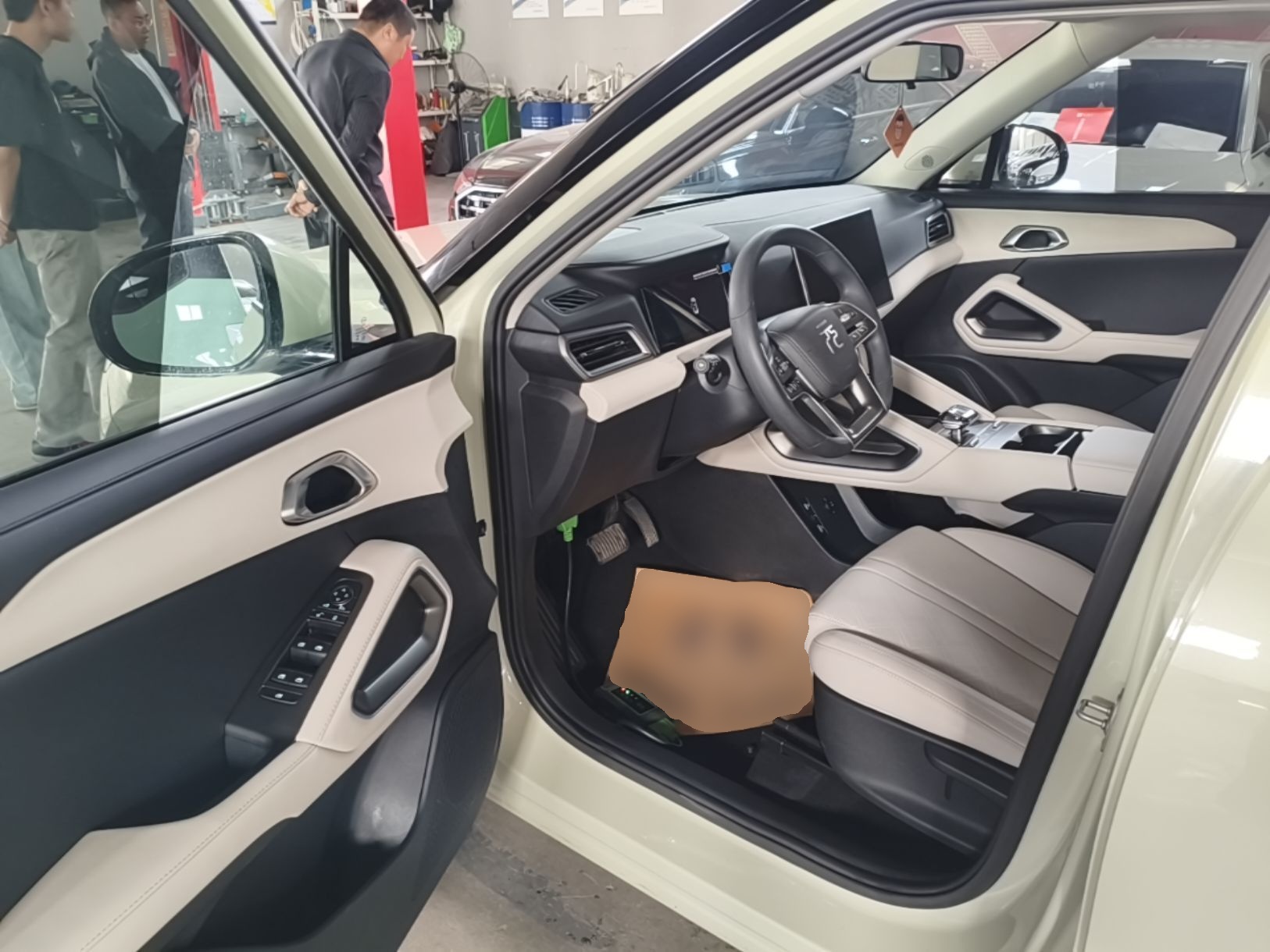 BYD Yuan UP 2024 401KM Leading Edition — снимка 18