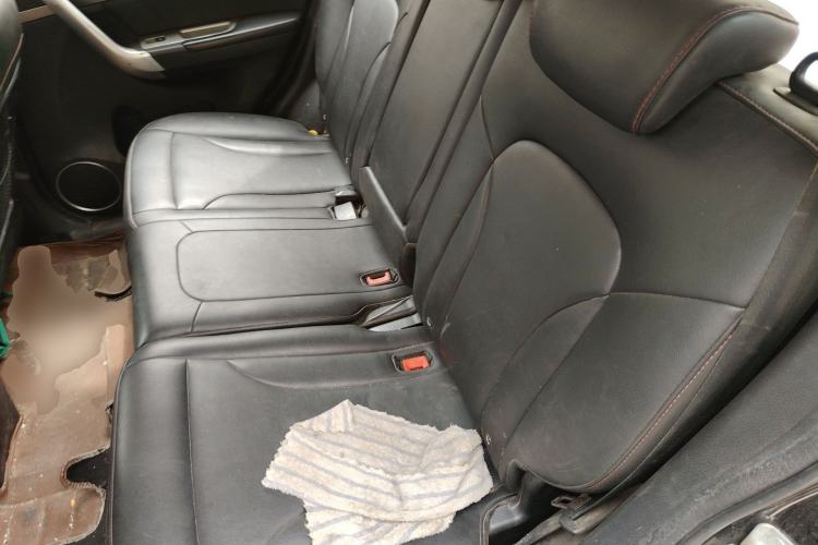 Used Haval H6 2015 Sport Edition 1.5T Automatic Two-Wheel Drive Luxury Model