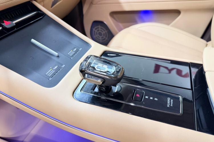 Used Hima AITO M7 2024 1.5T Intelligent Driving Rear-Drive Pro Version 5 Seats