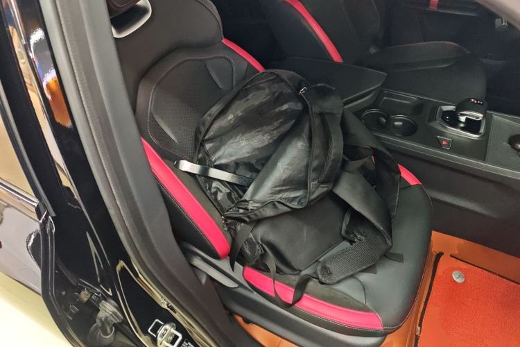 Used JETOUR Dashing 2023 1.5T DCT Starlight Shine Pro Edition