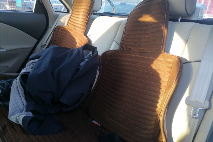 Used Buick Excelle 2015 1.5L Automatic Classic Model
