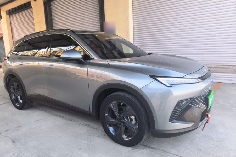 Used BAIC Rubik 2022 1.5T DCT Platinum Edition Exterior 2