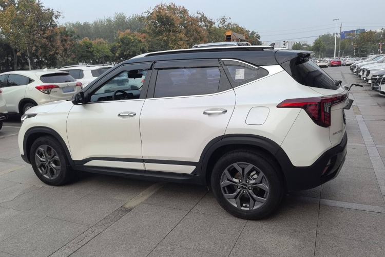 Used Kia Seltos 2023 1.5L CVT Luxury Edition
