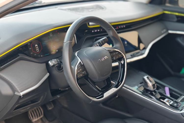 Used Dongfeng Aeolus Yixuan MAX 2021 Super-Efficient Dad Hybrid Edition
