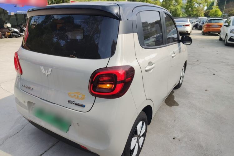 Used Wuling Hongguang MINIEV 2025 Four-Door Version 301km Zhenxiang+ Model
