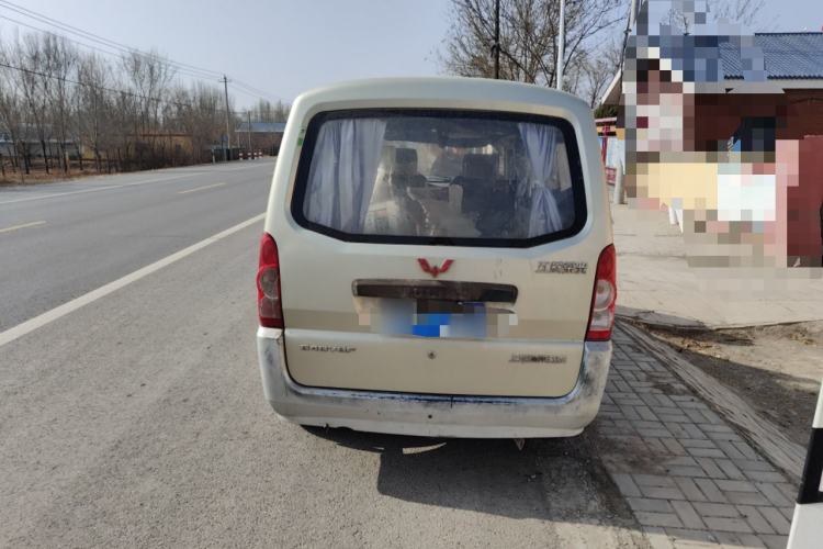 Used Wuling Rongguang 2011 1.2L Base Version
