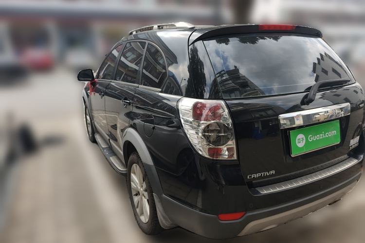 Used Chevrolet Captiva 2014 2.4L 4x4 Flagship Edition 7 Seats
