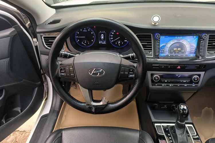 Used Hyundai Mistra 2014 1.8L Automatic Smart GLS Steering Wheel