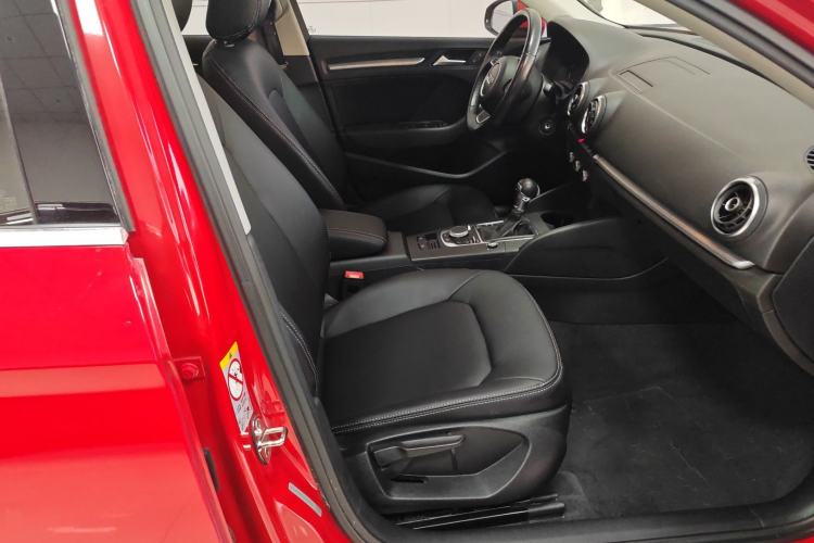 Used Audi A3 2016 Limousine 35 TFSI Prestige Edition
