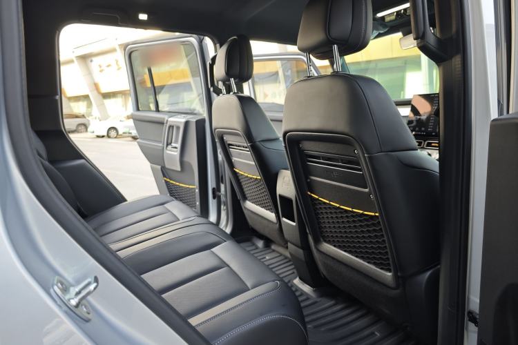 Used iCAR V23 2025 401 Two-Wheel Drive Intelligent Driving Version Interior 2