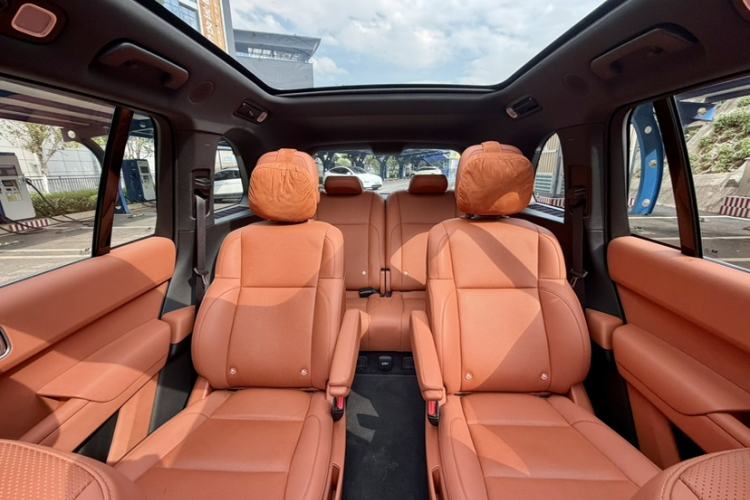 Used Li Auto L8 2024 Pro Model
