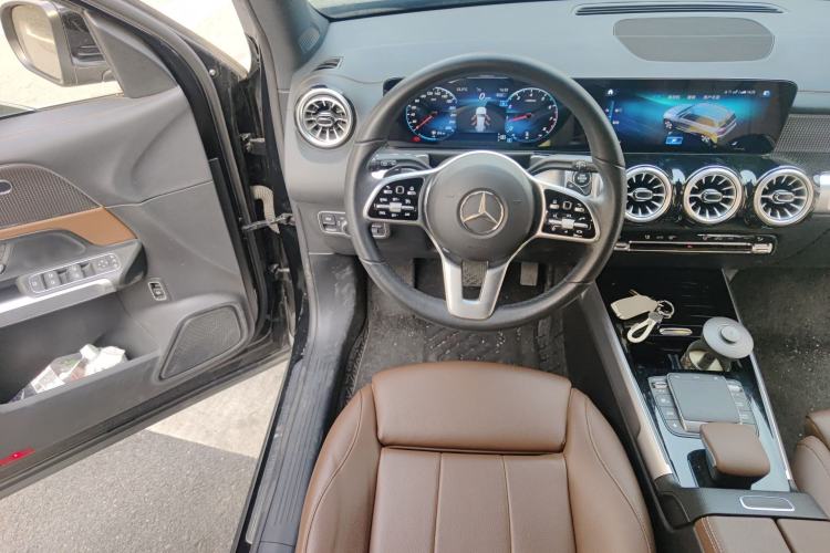 Used Mercedes-Benz GLB 2023 GLB 220 Fashion Model Steering Wheel