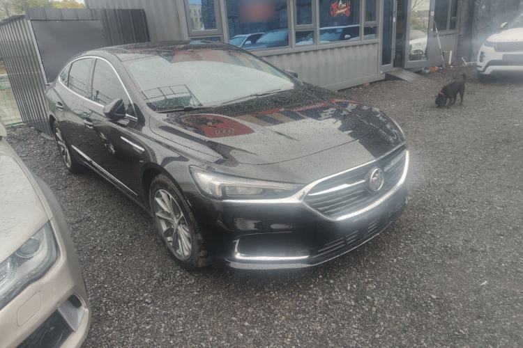 Used Buick LaCrosse 2022 652T Luxury Version Front Right 45 Deg