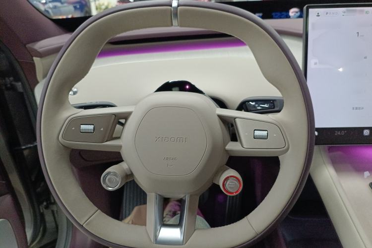 Used Xiaomi Auto YU7 2025 Ultra-Long Range All-Wheel Drive Pro Version
