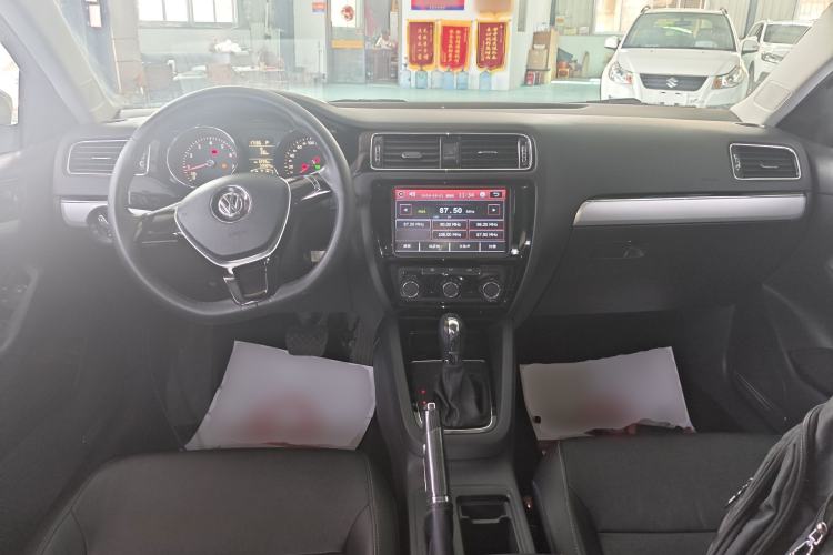 Used Volkswagen Sagitar 2015 1.6L Automatic Comfort Model