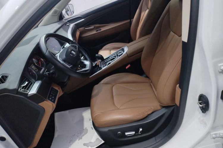 Used Geely Auto Emgrand GT 2017 2.4L Zunya Model
