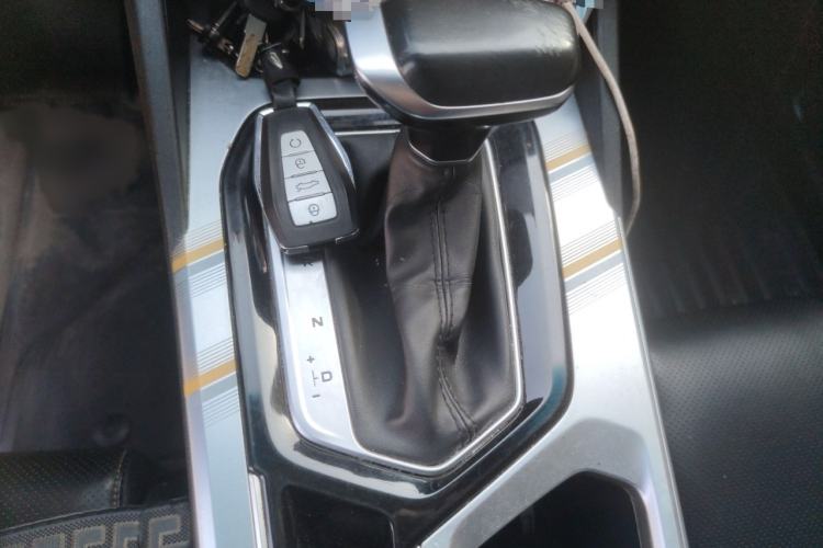 Used Geely Auto Emgrand L 2022 1.4T CVT Flagship Edition Gear Lever