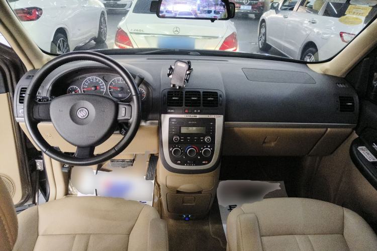 Used Buick GL8 2014 2.4L Executive Edition