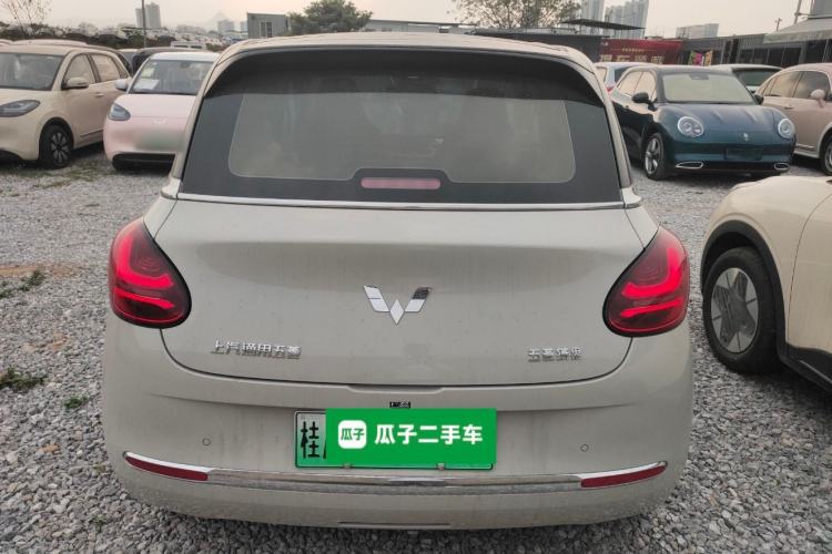 Used Wuling Bingo 2023 410 km Lingxi Deluxe Edition
