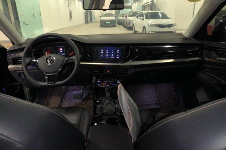 Used Volkswagen Passat New Energy  Center Console