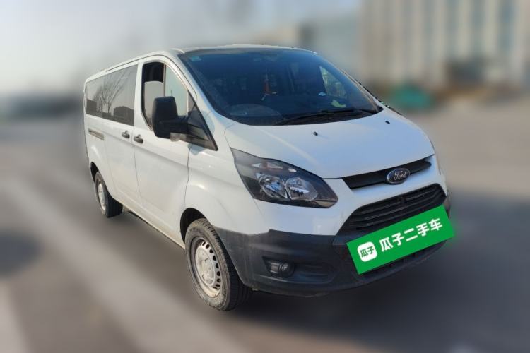 Used Ford Transit 2020 2.0T Gasoline Multi-Function Commercial Vehicle Mid-Drive Low-Roof Design with Dual Rear Doors Meeting China VI Emission Standards
