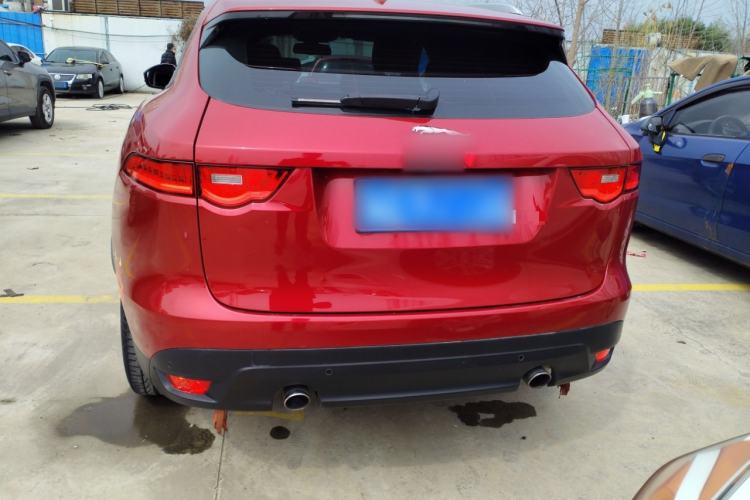 Used Jaguar F-PACE 2016 2.0T Two-Wheel Drive Urban Luxury Edition
