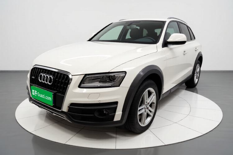Used Audi Q5 2017 Plus 40 TFSI Technology Model