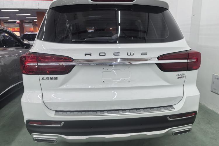 Used Roewe RX8 2018 30T Smart Connectivity Two-Wheel Drive Flagship Edition
