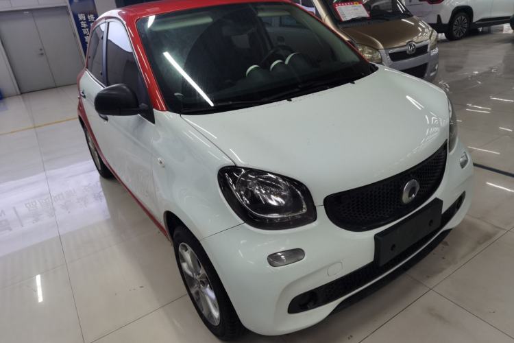 Used smart forfour 2016 1.0L 52 kW Dynamic Edition