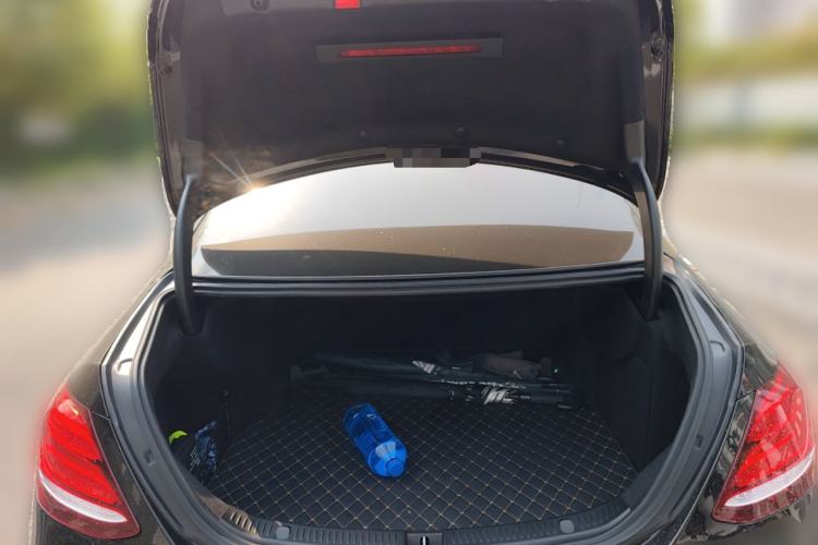 Used Mercedes-Benz E-Class 2020 Restyled E 300 L Sport Exclusive Edition Trunk