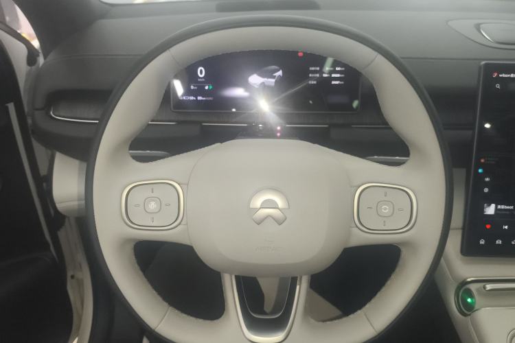 Used Nio ES6 2024 75 kWh
