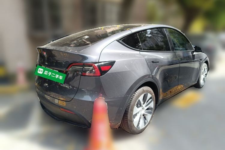 Used Tesla Model Y 2022 Rear-Wheel-Drive Version
