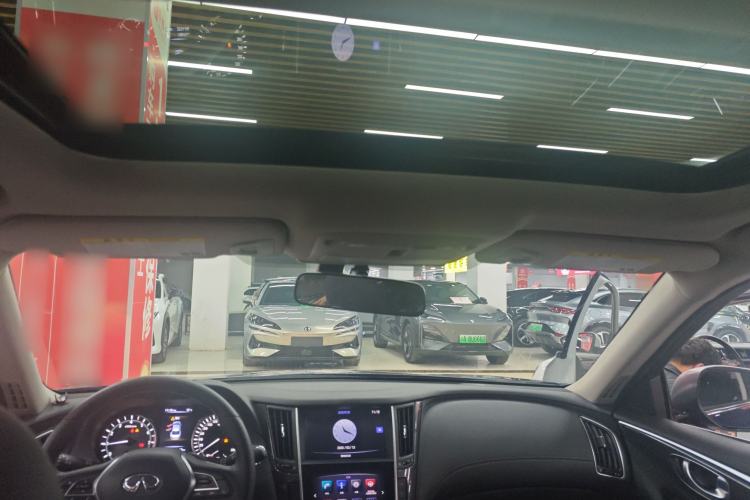 Used Infiniti Q50L 2018 2.0T Comfort Edition China VI Standard