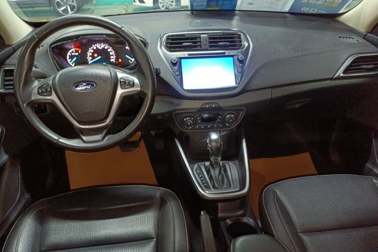 Used Ford Escort 2017 Happiness Edition 1.5L Automatic Fashion Version Center Console