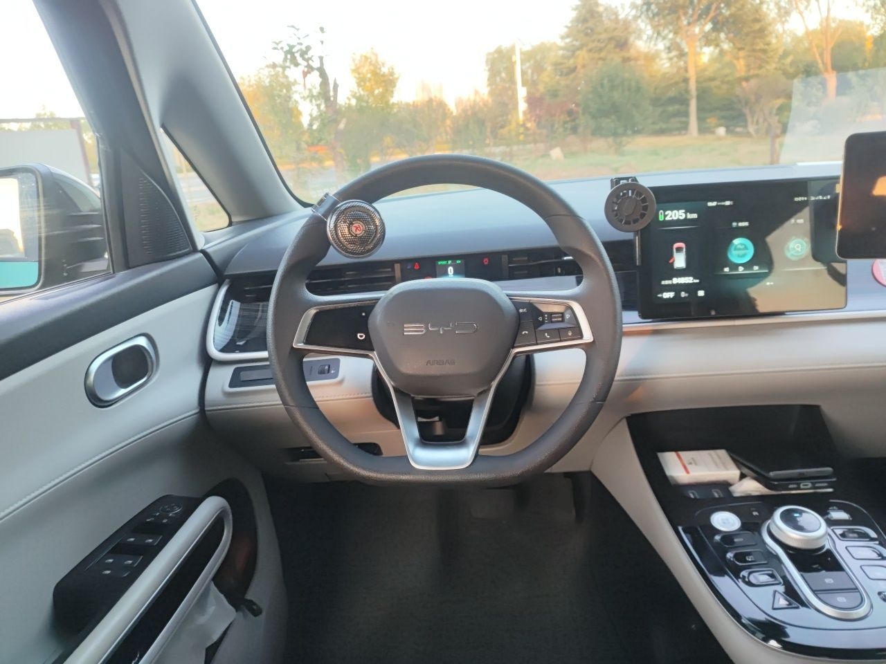 BYD D1 2023 Beyond Edition — снимка 10