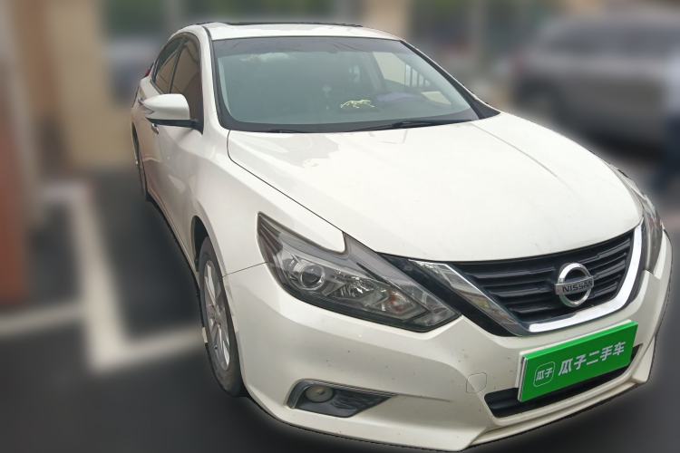 Used Nissan Teana 2016 Revised Version 2.0L XL Comfort Edition Front Right 45 Deg