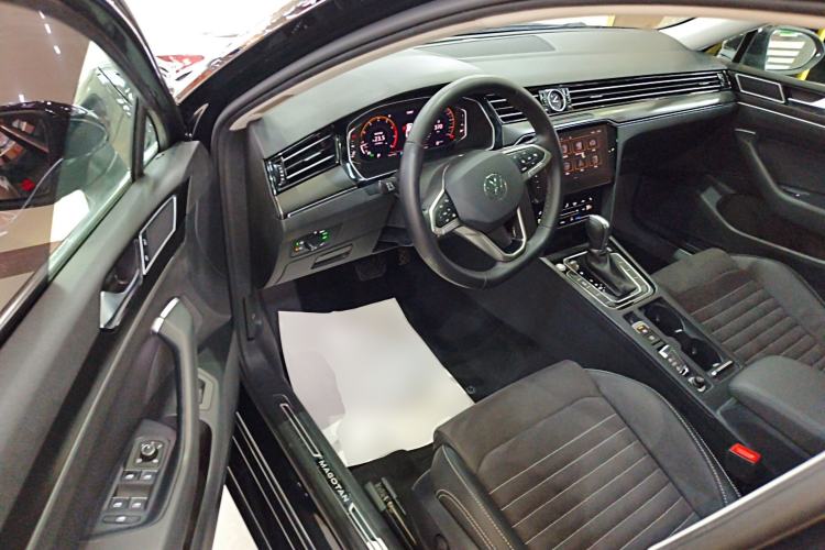 Used Volkswagen Magotan 2020 330TSI DSG Luxury Edition
