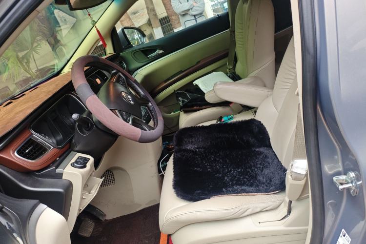 Used Buick GL8 2017 25S Luxury Version China V Standard