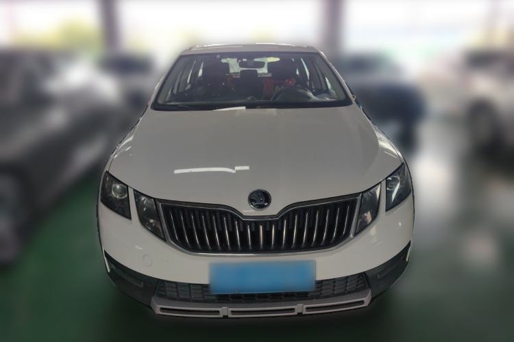 Used Skoda Octavia 2018 Station Wagon TSI230 DSG Luxury Edition Front